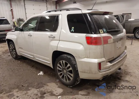 2016 GMC Terrain Denali z USA, uszkodzony, nr VIN 2GKFLVE38G6288499